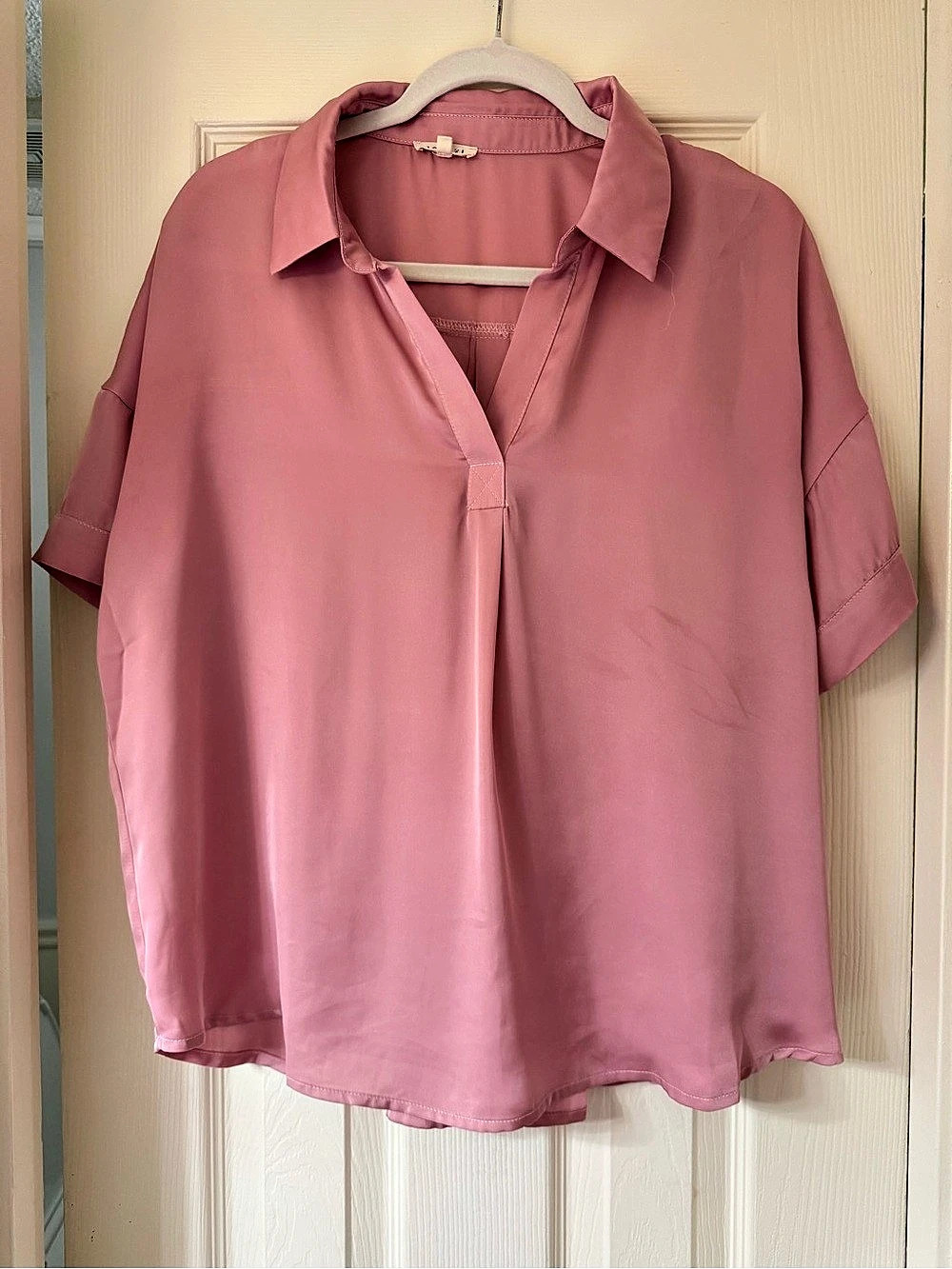 Jodifl Pink Short Sleeve Blouse Size Small Like New